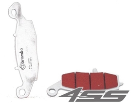 Přední sportovní brzdové destičky P strana Brembo 07KA18SR Sinter (Cesta/Okruh)